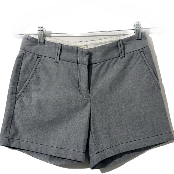 J. Crew Factory Pants - J.Crew women’s size 00 gray shorts with navy stitching.